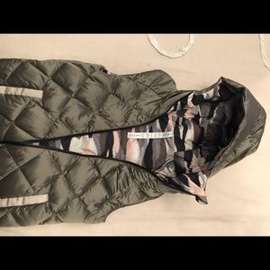 Lululemon VEST!